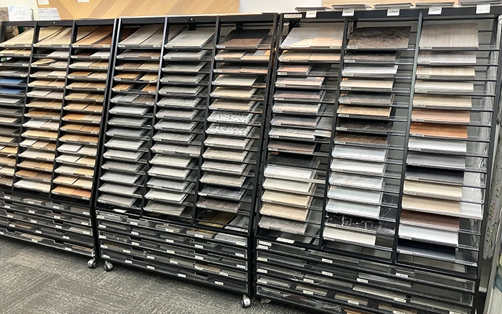 大阪ショールーム　床材の現物展示