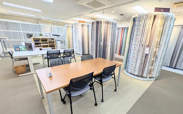 仙台ショールーム　壁紙・カーテン・床材の現物展示