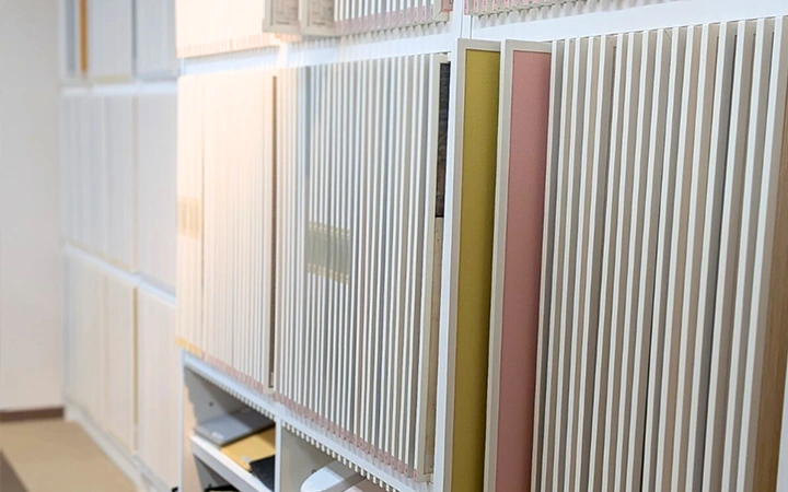 仙台ショールーム　壁紙の現物展示