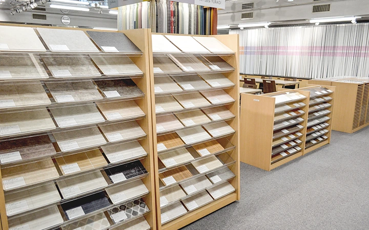 東京ショールーム　床材の現物展示