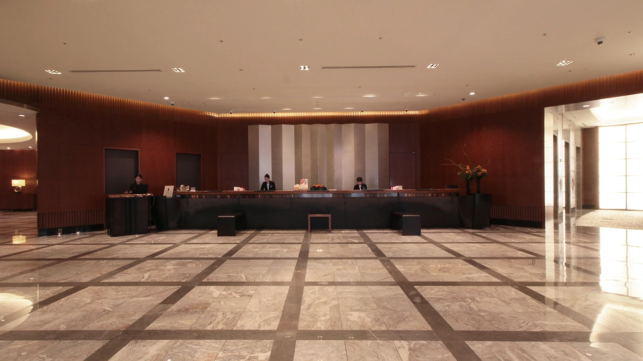 セルリアンタワー 東急ホテルのメインロビー/フロントデスクです