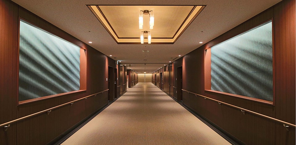 リリカラ株式会社 カーテン 壁紙 床材 インテリアをトータルでご提案 快適な住空間 オフィスづくりに貢献します
