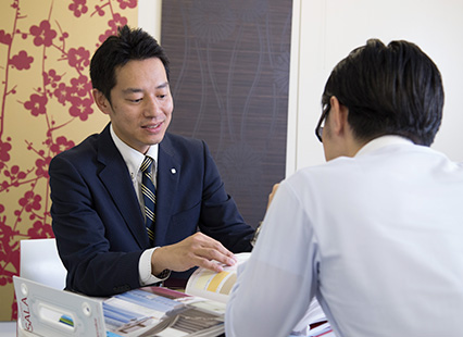 内装業者へ訪問