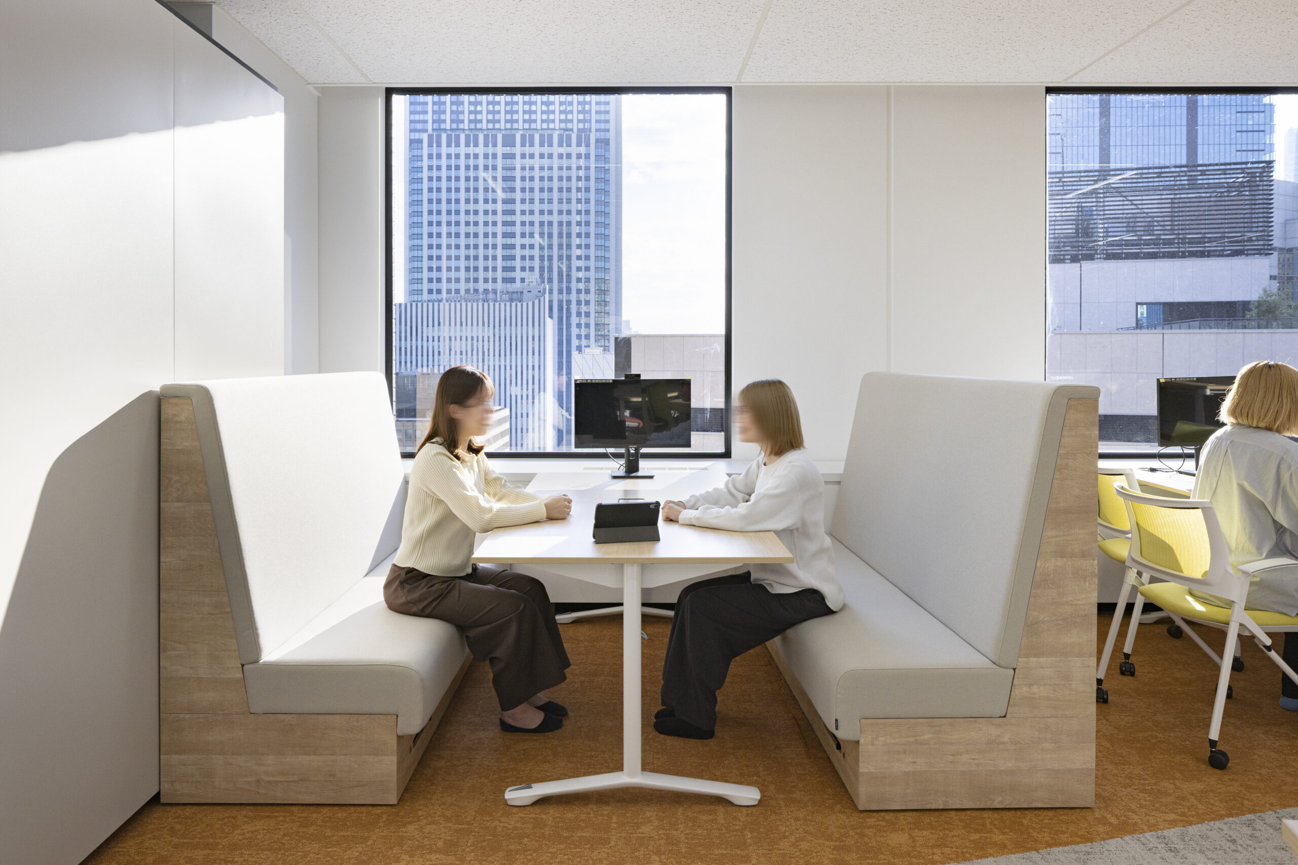 商船三井興産株式会社の執務スペース