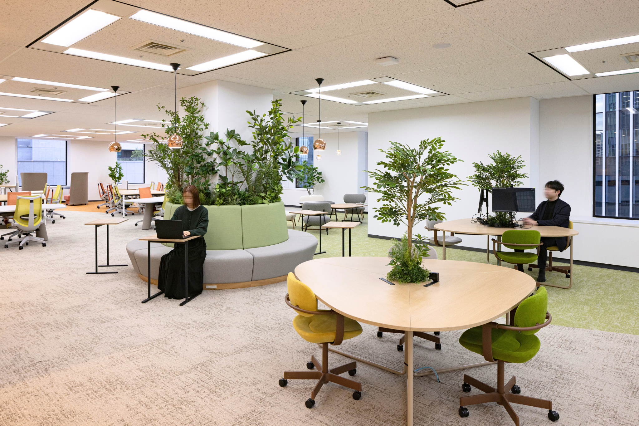 商船三井興産株式会社の執務スペース