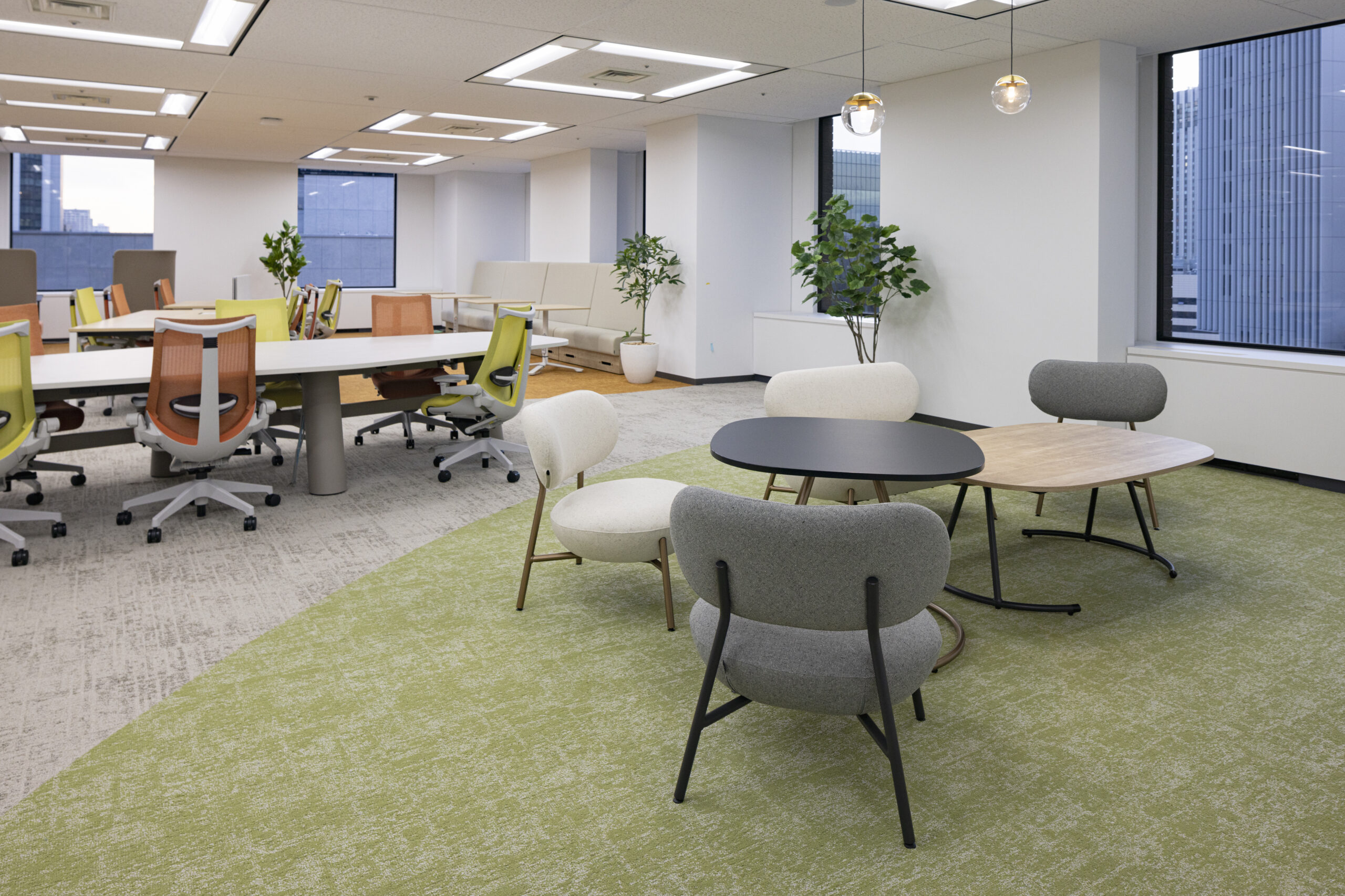 商船三井興産株式会社の執務スペース