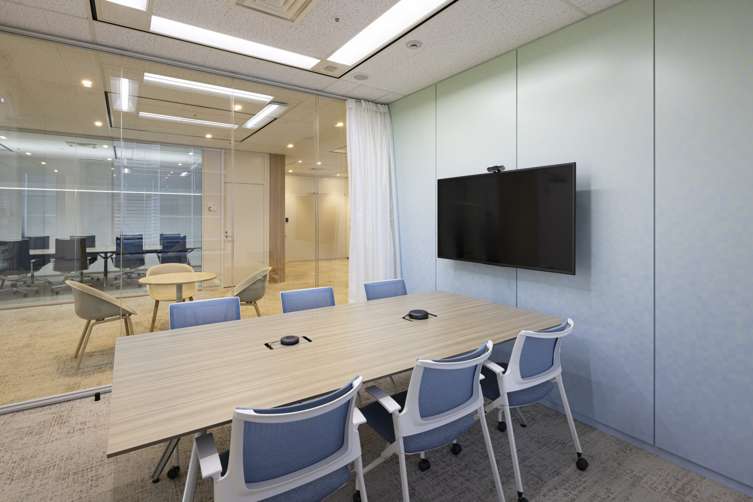 商船三井興産株式会社の会議室