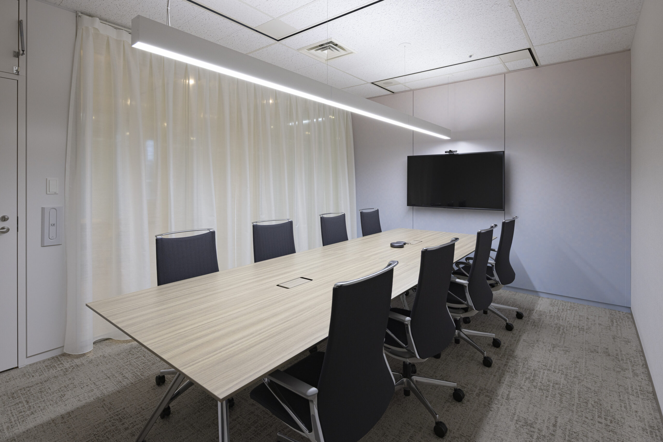 商船三井興産株式会社の会議室