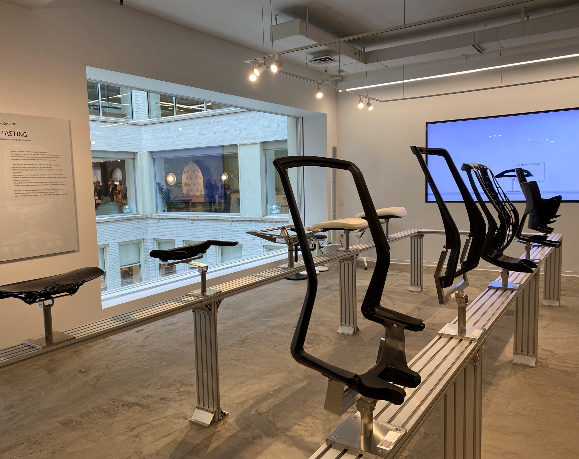 オカムラのNeoCon展示ブース
