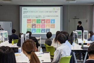 社員みんなで考える・理解する SDGs研修会を開催！ ～カードゲーム「2030SDGs」を体験～